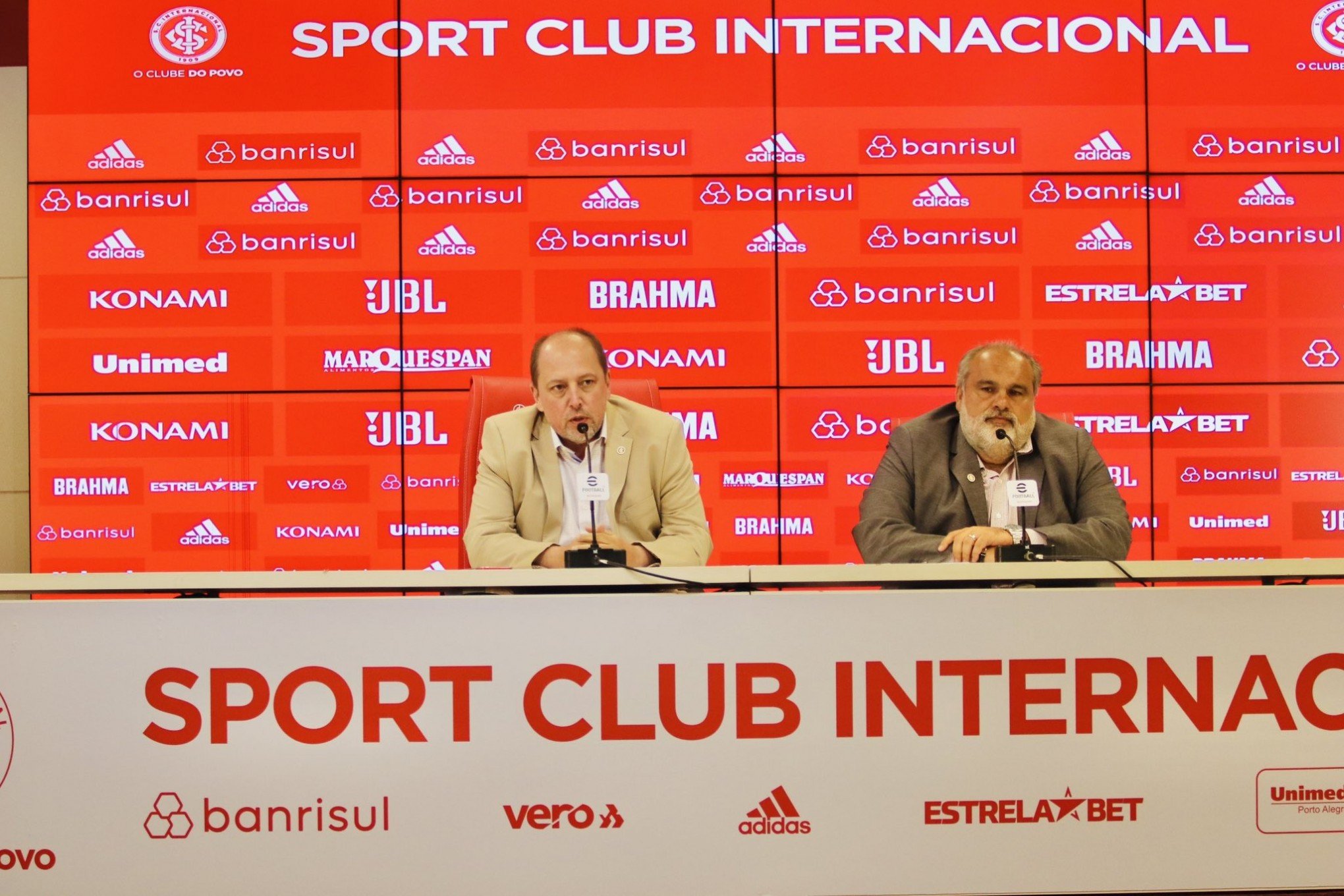 Inter apresenta o vice-presidente de futebol, Felipe Becker, natural de São Leopoldo
