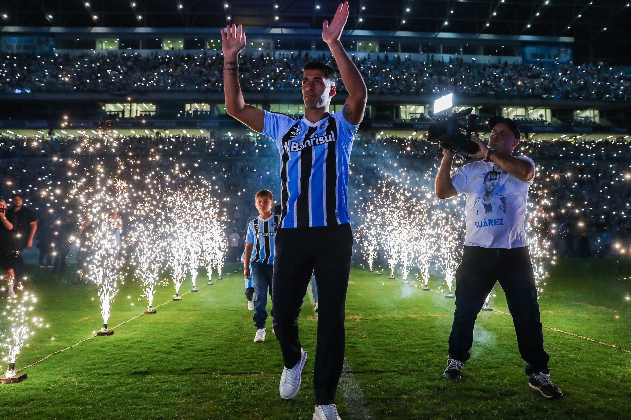 Legal que o Grêmio agora está jogando o campeonato uruguaio por