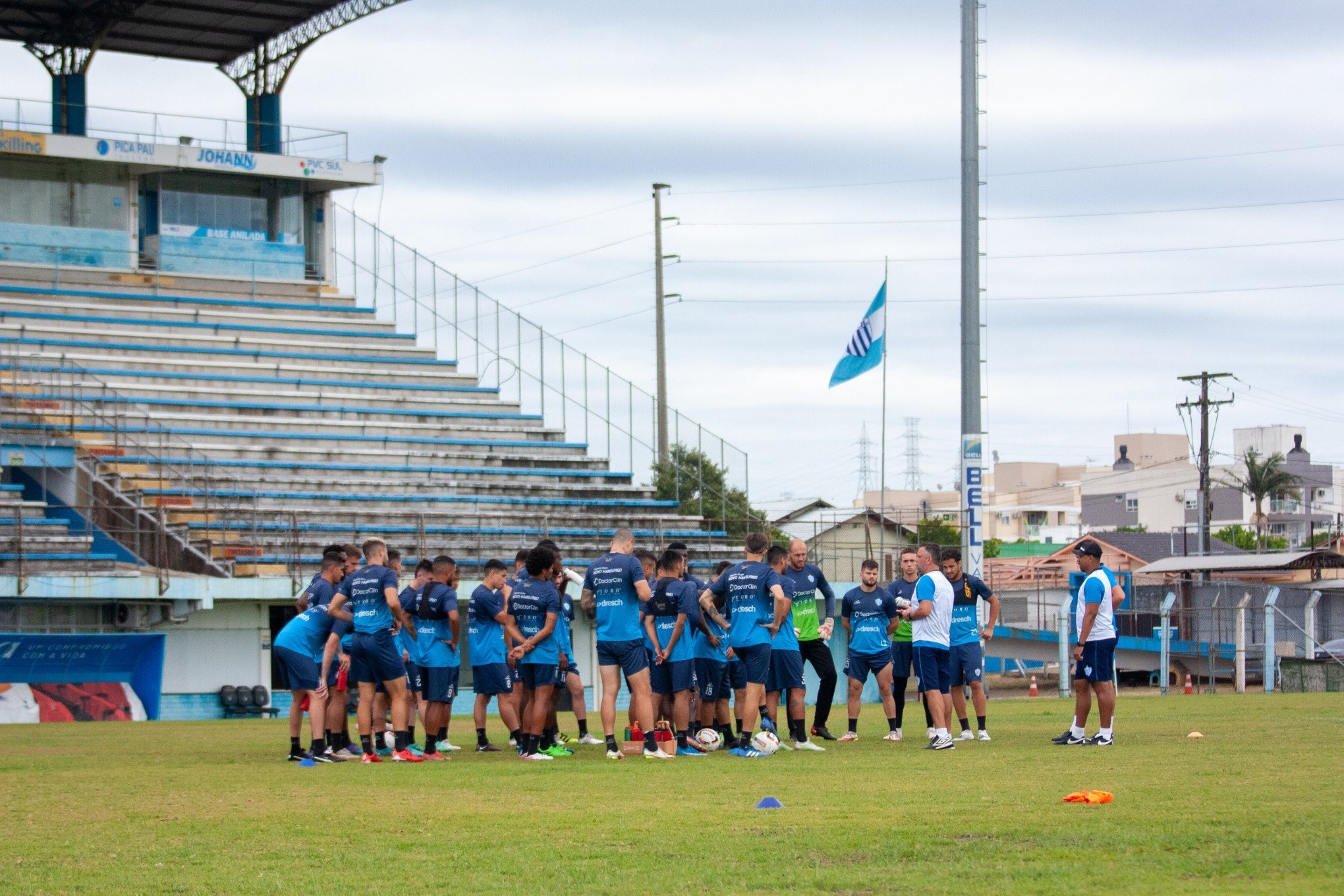 Técnico Gabardo Jr. afirma que vê evolução no Novo Hamburgo