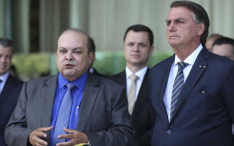 Procurador pede ao Tribunal de Contas bloqueio de bens de Bolsonaro, Ibaneis e Torres