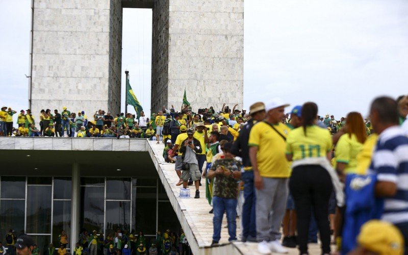Golpistas invadiram Congresso, STF e Palácio do Planalto em 8 de janeiro de 2023 | abc+