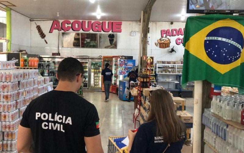 3,4 toneladas de alimentos impróprios para consumo são apreendidos no litoral norte em nova ação da segurança alimentar