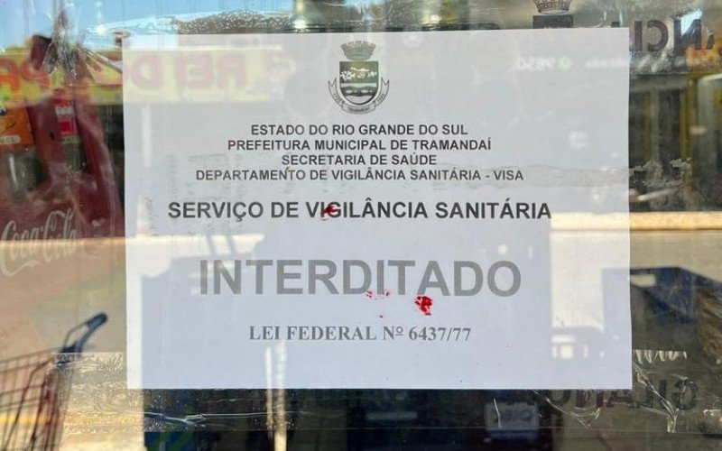 Três estabelecimentos foram interditados e dois autuados
