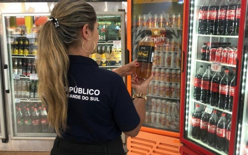 Foram encontrados produtos à venda fora do prazo de validade