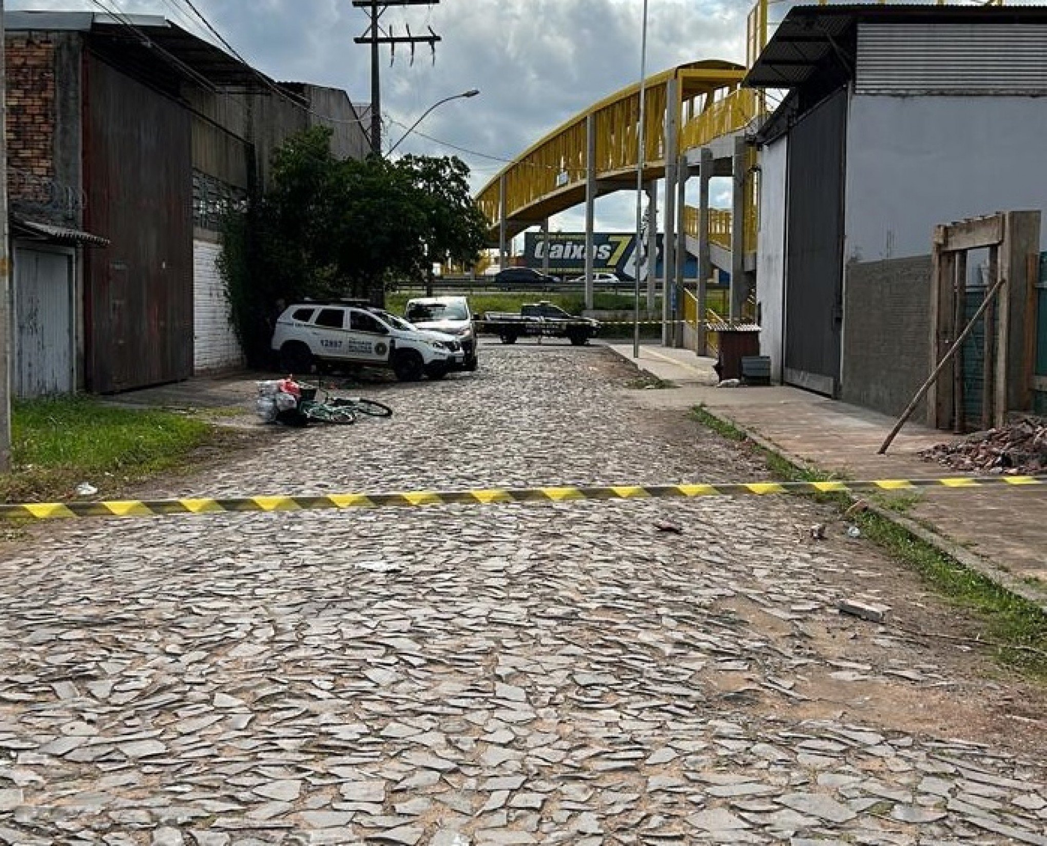 Homem é morto com vários tiros na cabeça no bairro Santos Dumont, em São Leopoldo