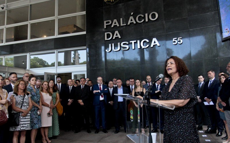 16/01/2023 ATO EM DEFESA DA DEMOCRACIA