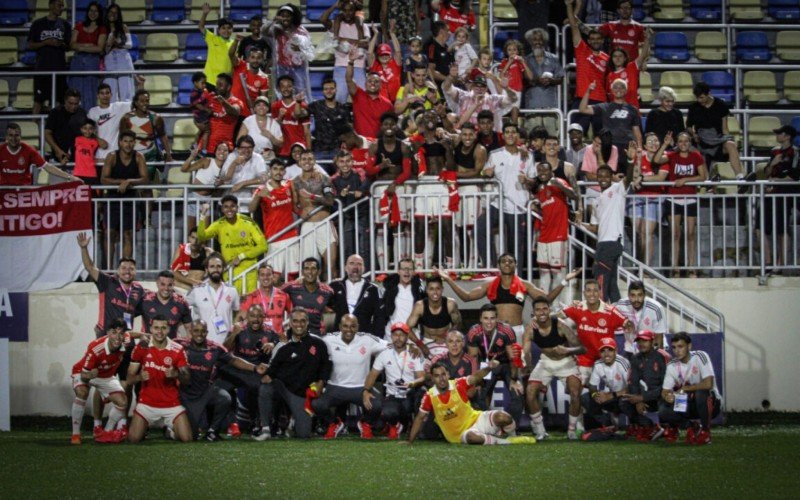 João Victor brilha e Celeiro avança de fase nos pênaltis