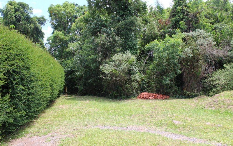 Assinado documento de inÃcio de obra para ligação viária entre os bairros Piratini e Prinstrop, em Gramado