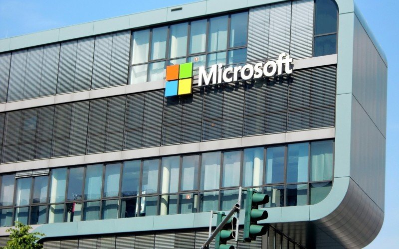 Microsoft demitirá 10 mil funcionários até final do terceiro trimestre do ano | Jornal NH