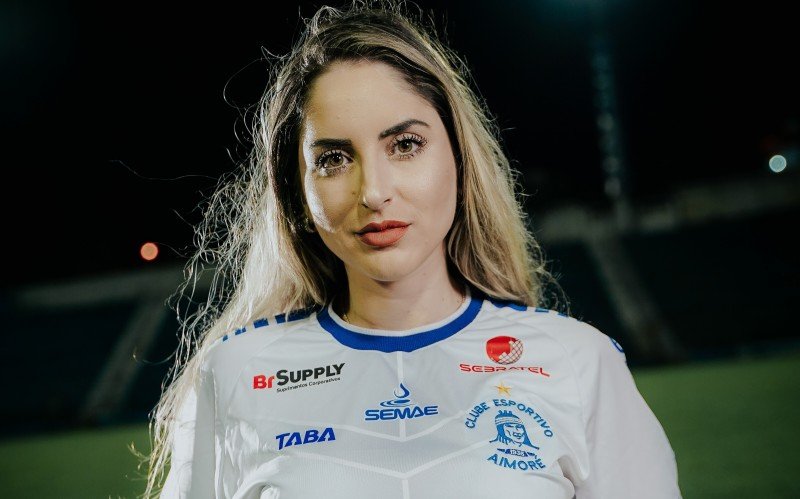 Agnes Dal’toé, funcionária do clube              