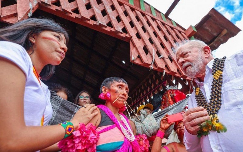 Lula foi a Roraima para oferecer o suporte do governo federal a crianças Yanomami em situação de desnutrição