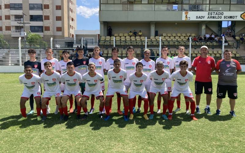 Equipe do sub-16 do Guarany, de Bagé 