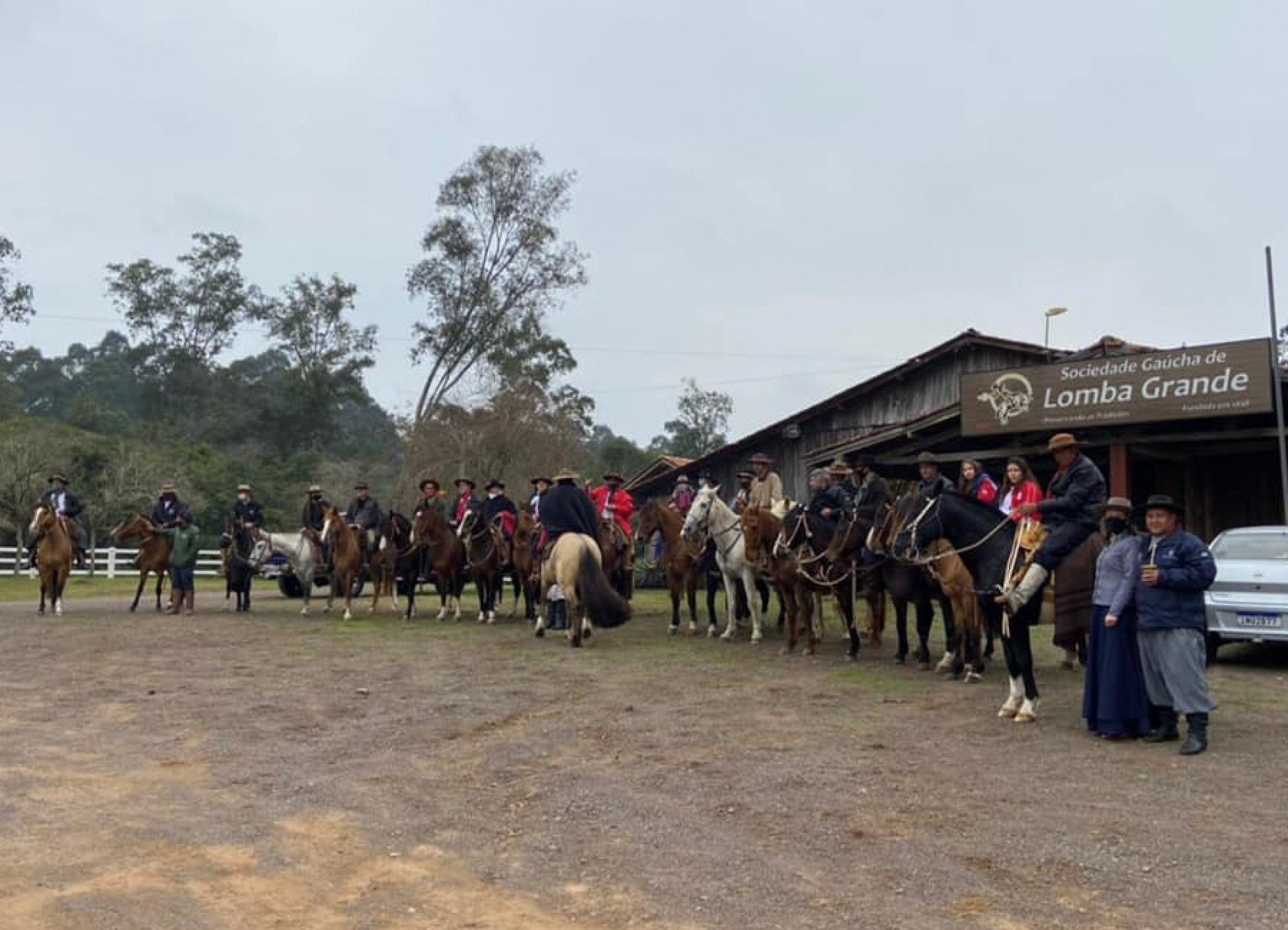 Sociedade Gaúcha de Lomba Grande celebra 85 anos de existência