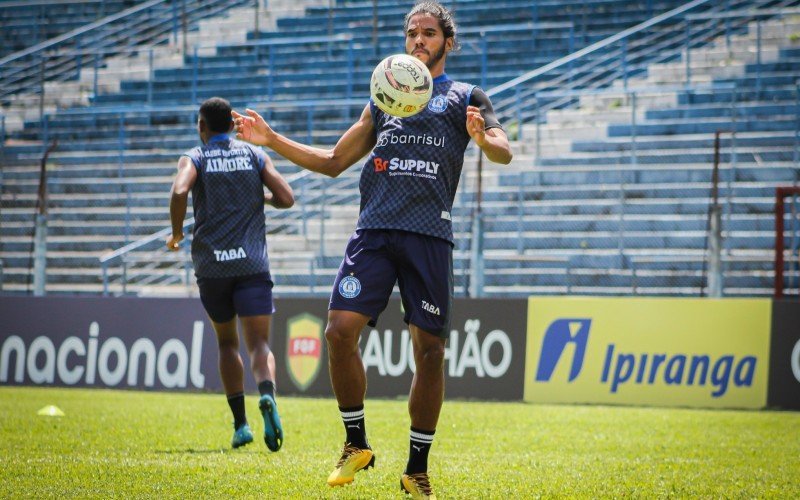 Aimoré precisa dos três pontos no jogo contra o São José nesta quarta-feira