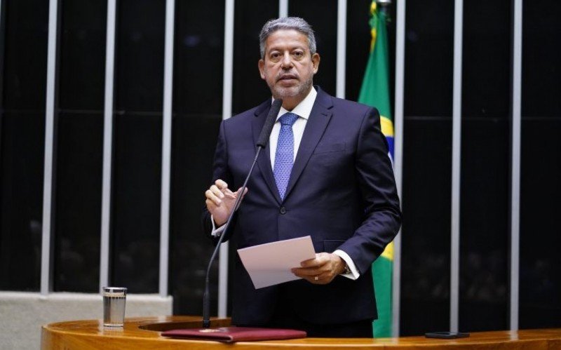 Arthur Lira somou 464 votos e foi reeleito presidente da Câmara dos Deputados 