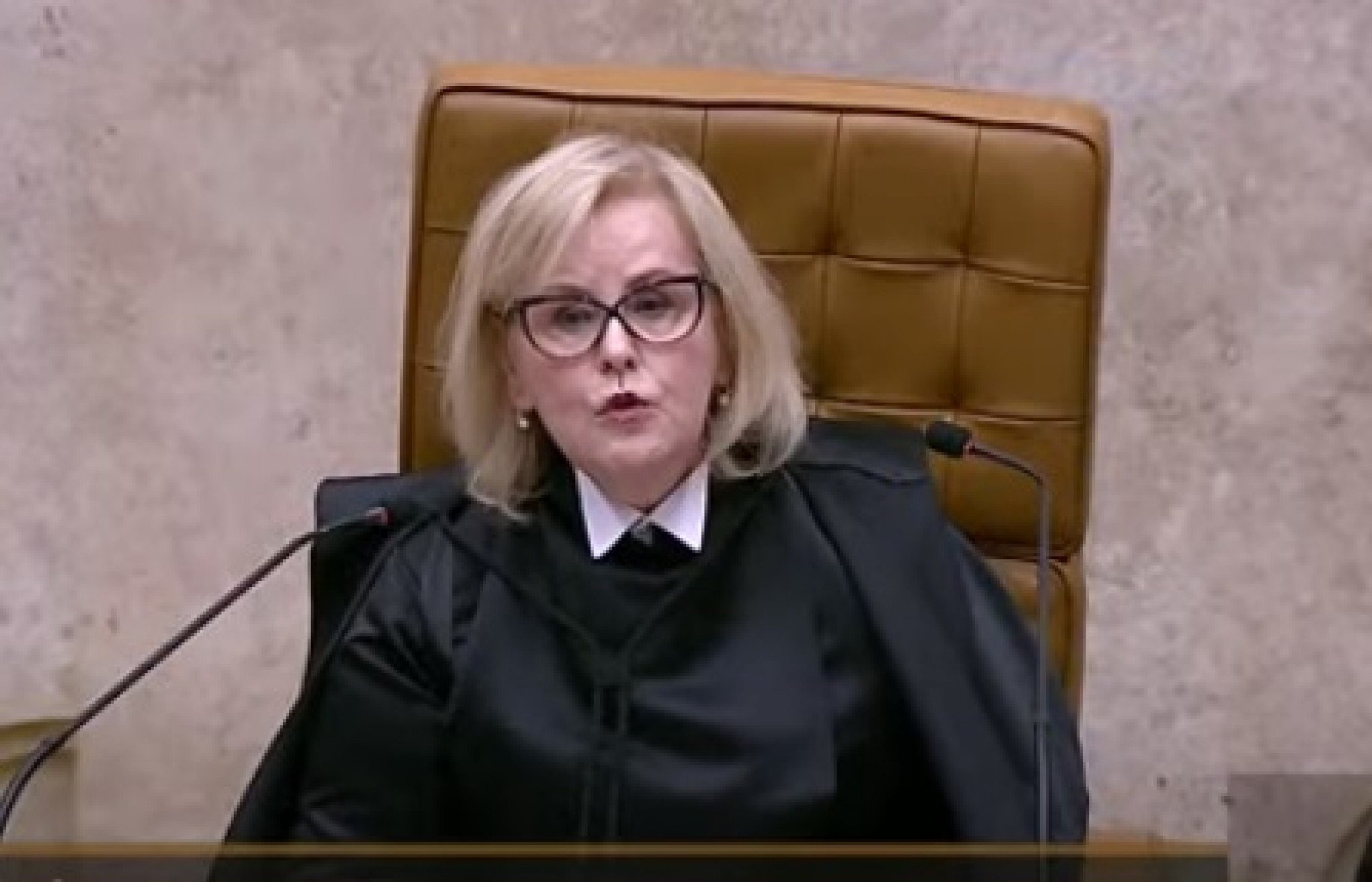 'Ultraje fortaleceu a Justiça e o valor do sentimento democrático', diz Rosa Weber