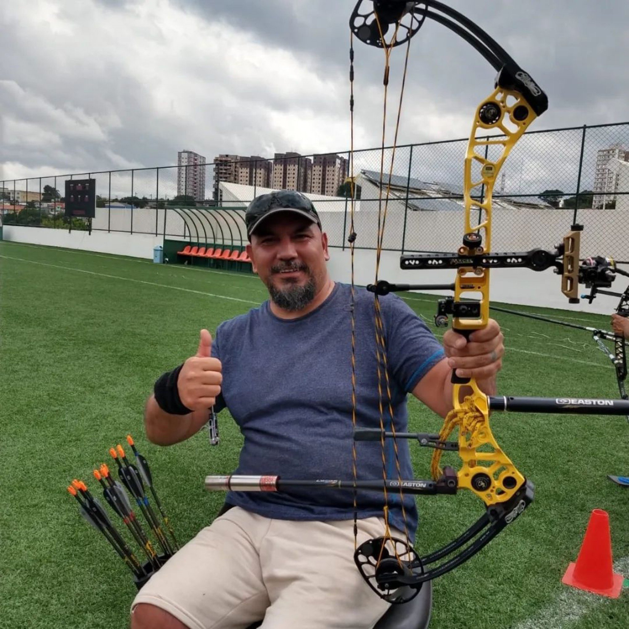 Paratleta canoense no tiro com arco é destaque na região metropolitana