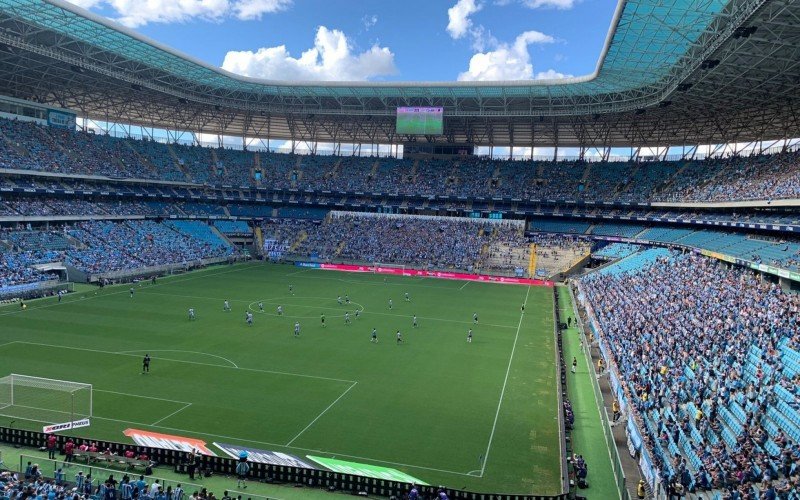 Na Arena, Grêmio vai batendo o Aimoré por 1 a 0