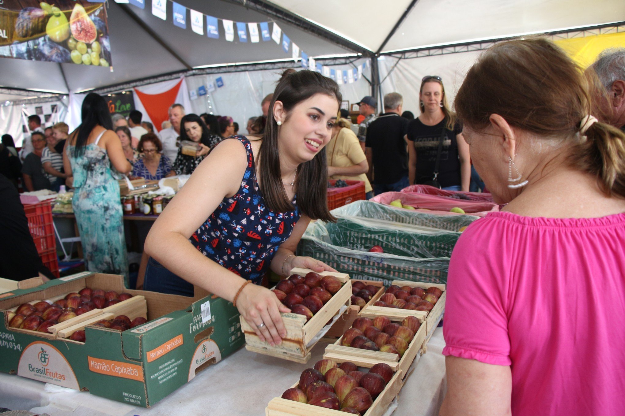 Festa do Figo movimenta Nova Petrópolis com 'bandinhas' e oferta de produtos variados
