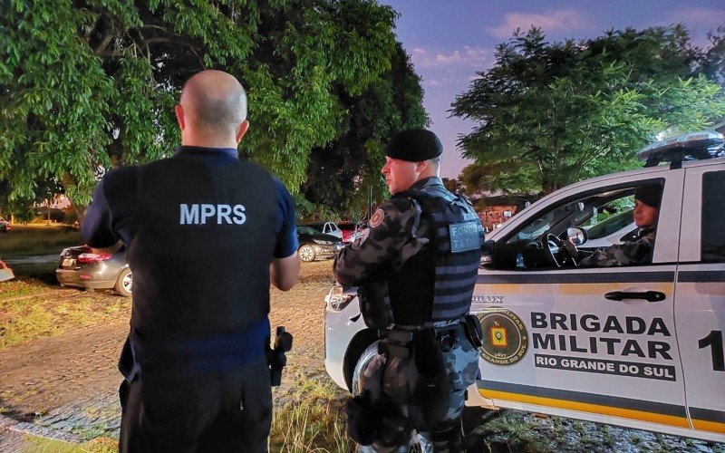 Facção volta a ser alvo de operação contra tráfico de drogas em condomÃnio do litoral norte