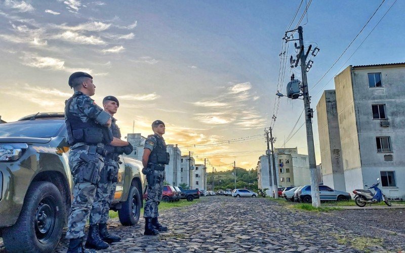Facção volta a ser alvo de operação contra tráfico de drogas em condomÃnio do litoral norte