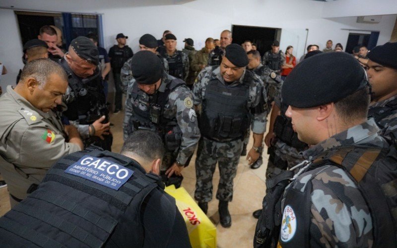 Facção volta a ser alvo de operação contra tráfico de drogas em condomÃnio do litoral norte