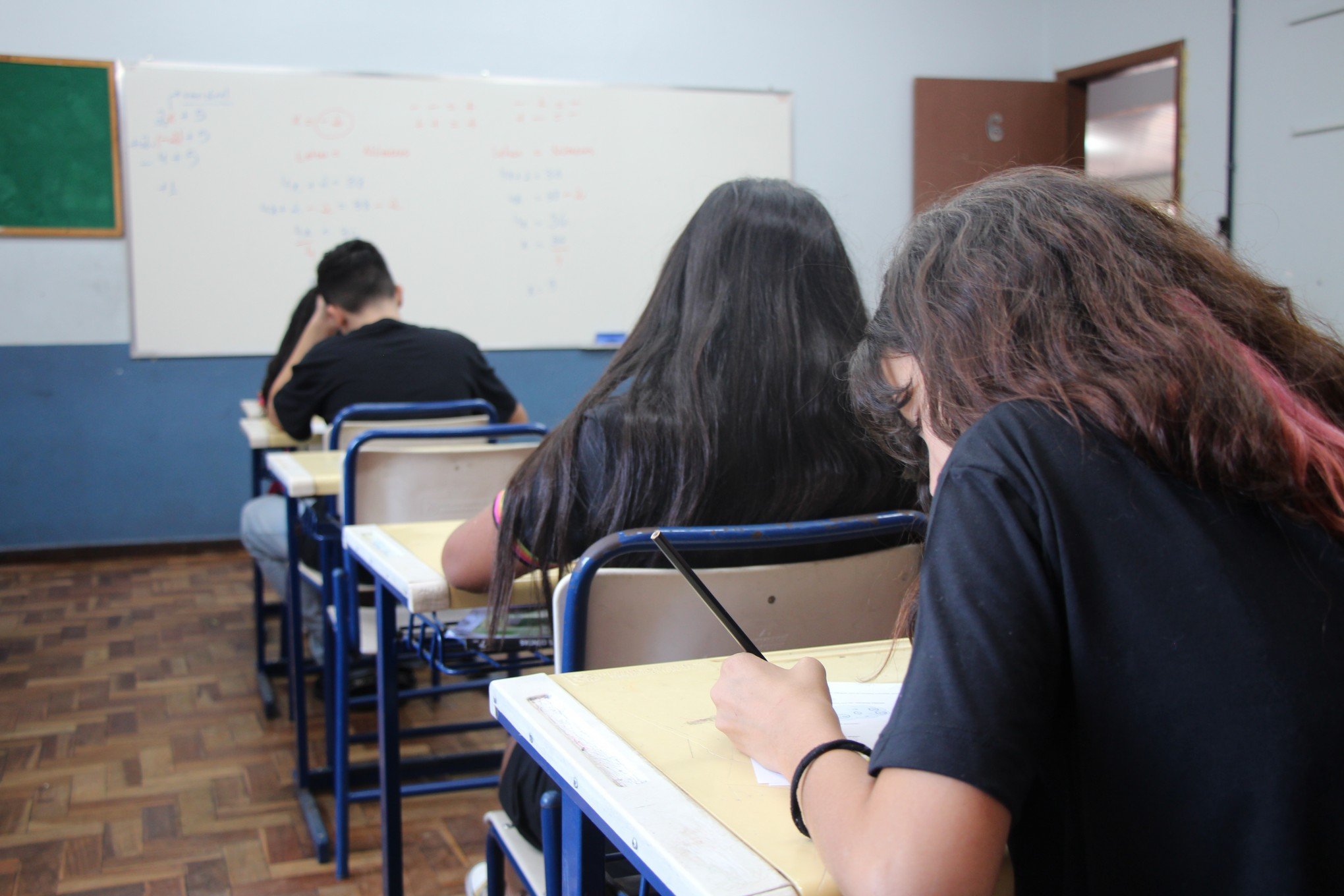 Estudantes brasileiros são criativos? OCDE avalia 64 países e Brasil não impressiona