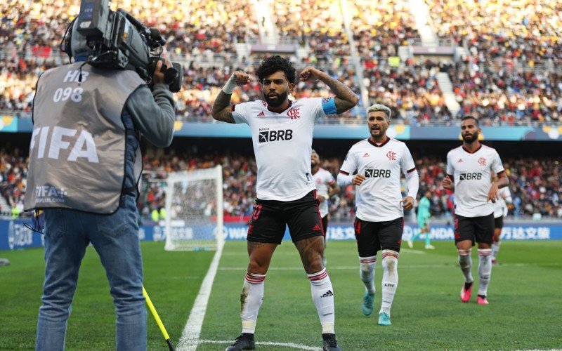 Flamengo venceu o Al Ahly por 4 a 2 na tarde deste sábado (11)