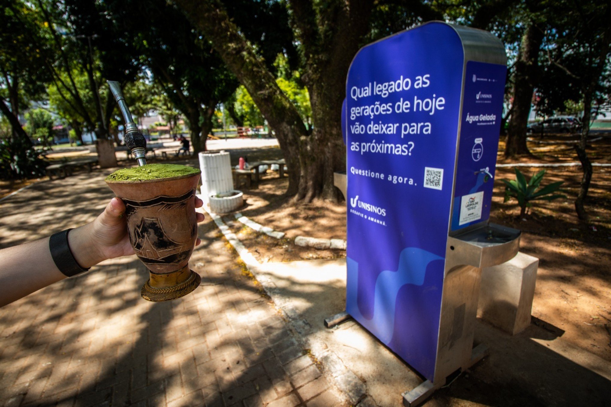 Praças com equipamento de água quente e fria em São Leopoldo