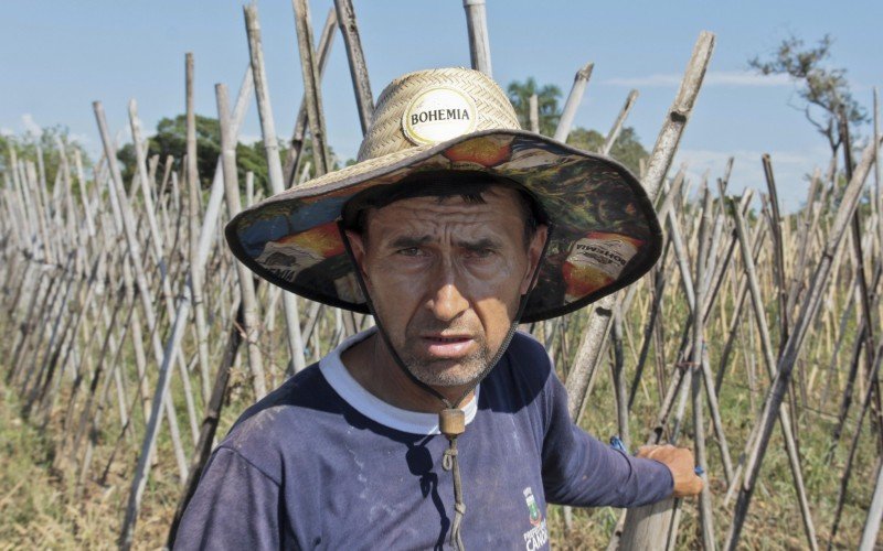 Estiagem deixa Olmir em situação difícil no Mato Grande