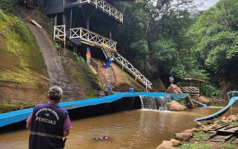 IGP faz nova perícia em passarela que desabou em camping de Sapiranga