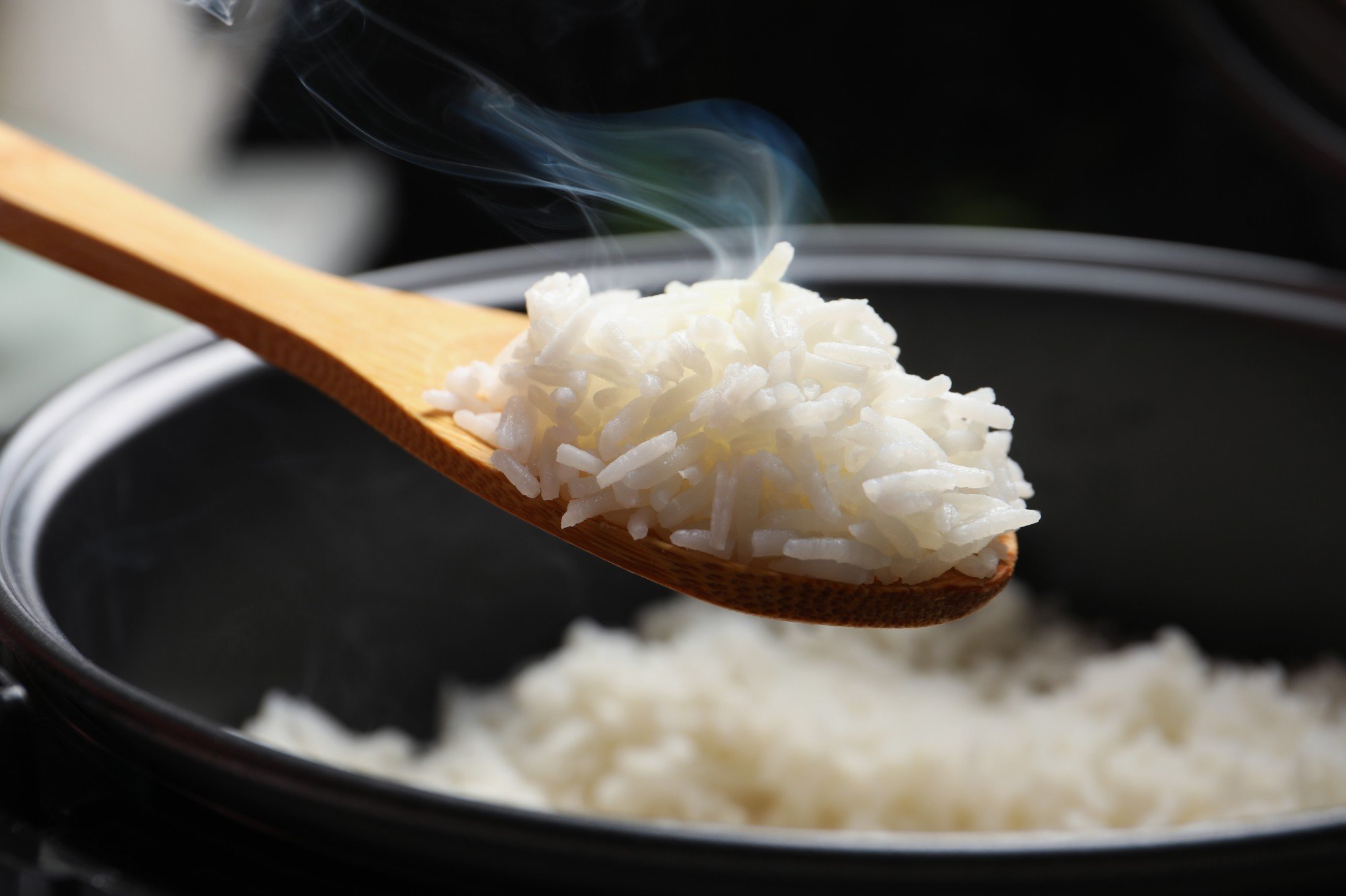 CATÁSTROFE NO RS: "Impactos de curtíssimo prazo", diz economista sobre alta do arroz e outros alimentos