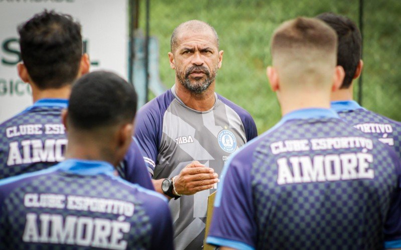 Treinador Pingo promete lutar até o fim