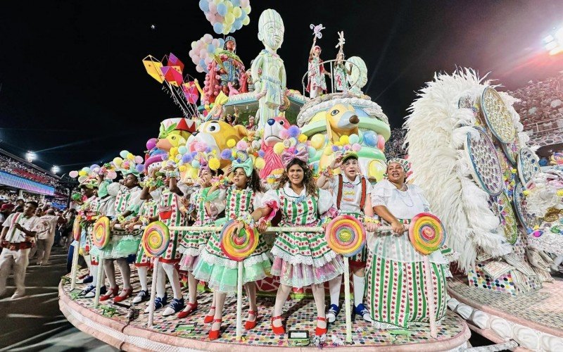 Desfile das escolas de samba do Rio de Janeiro