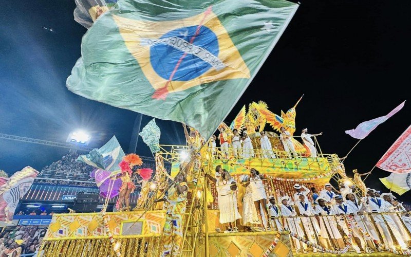 Segundo dia das escolas do Grupo Especial do Rio de Janeiro