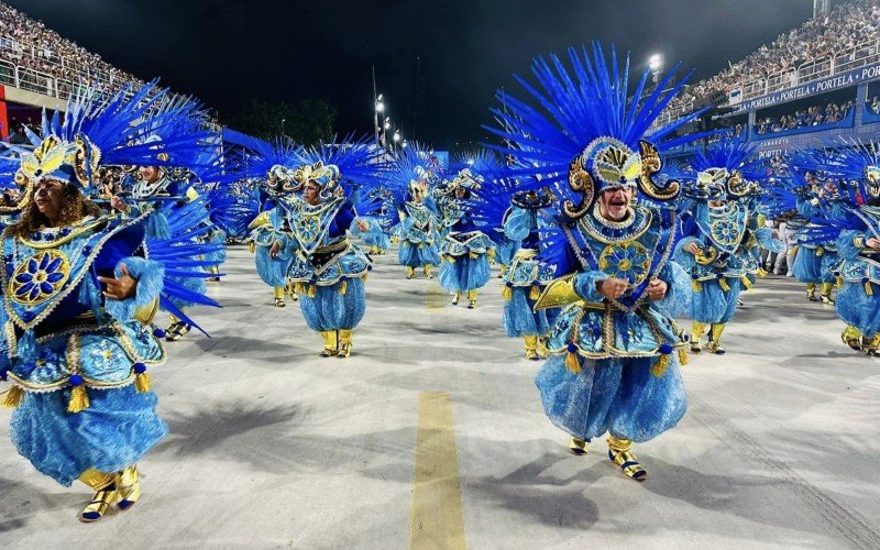 Segundo dia das escolas do Grupo Especial do Rio de Janeiro