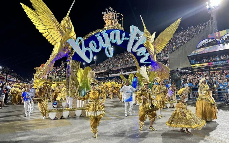 Segundo dia das escolas do Grupo Especial do Rio de Janeiro