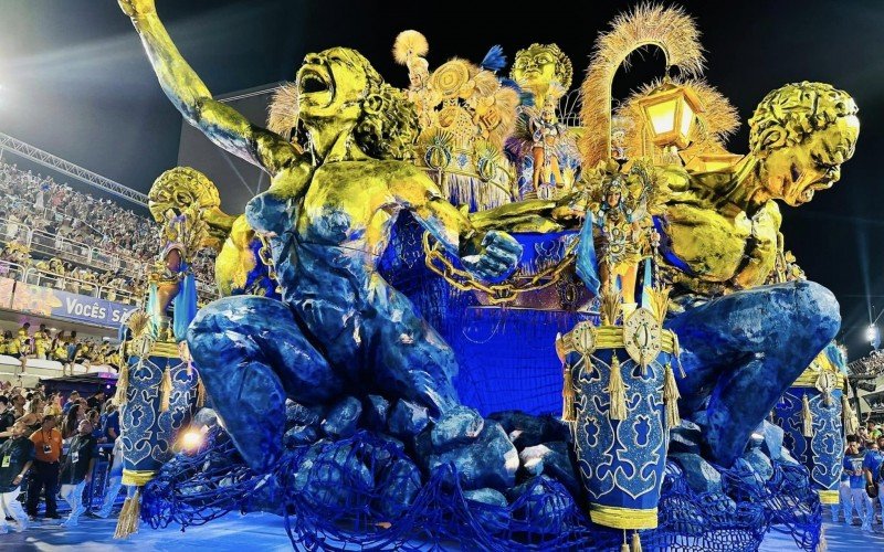 Segundo dia das escolas do Grupo Especial do Rio de Janeiro