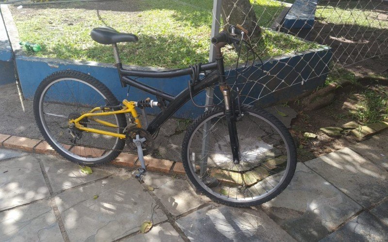 Bicicleta de Brian Grandi foi encontrada próxima ao local em que houve o acidente