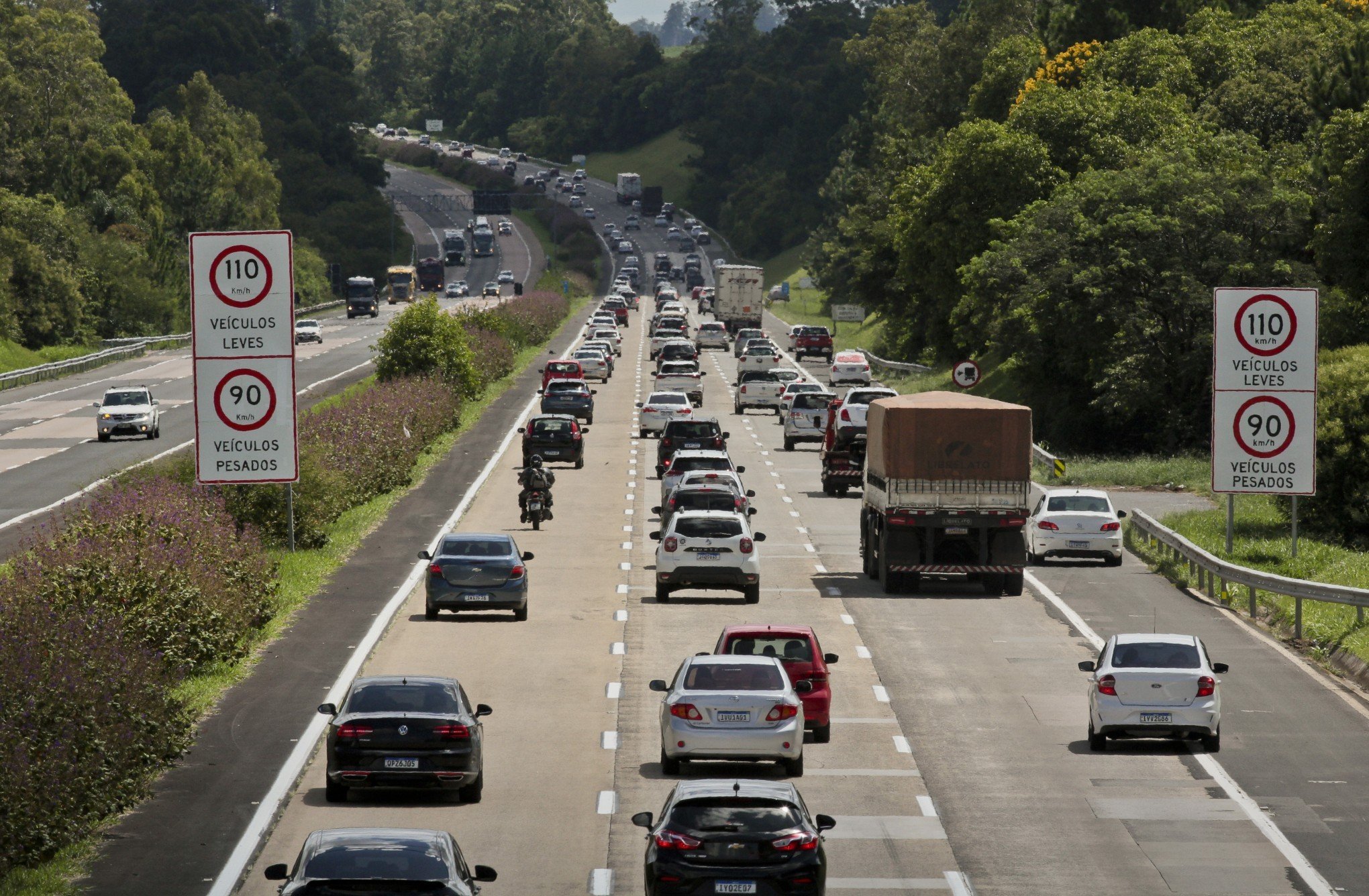 Acostamento da free way não será mais liberado durante congestionamentos