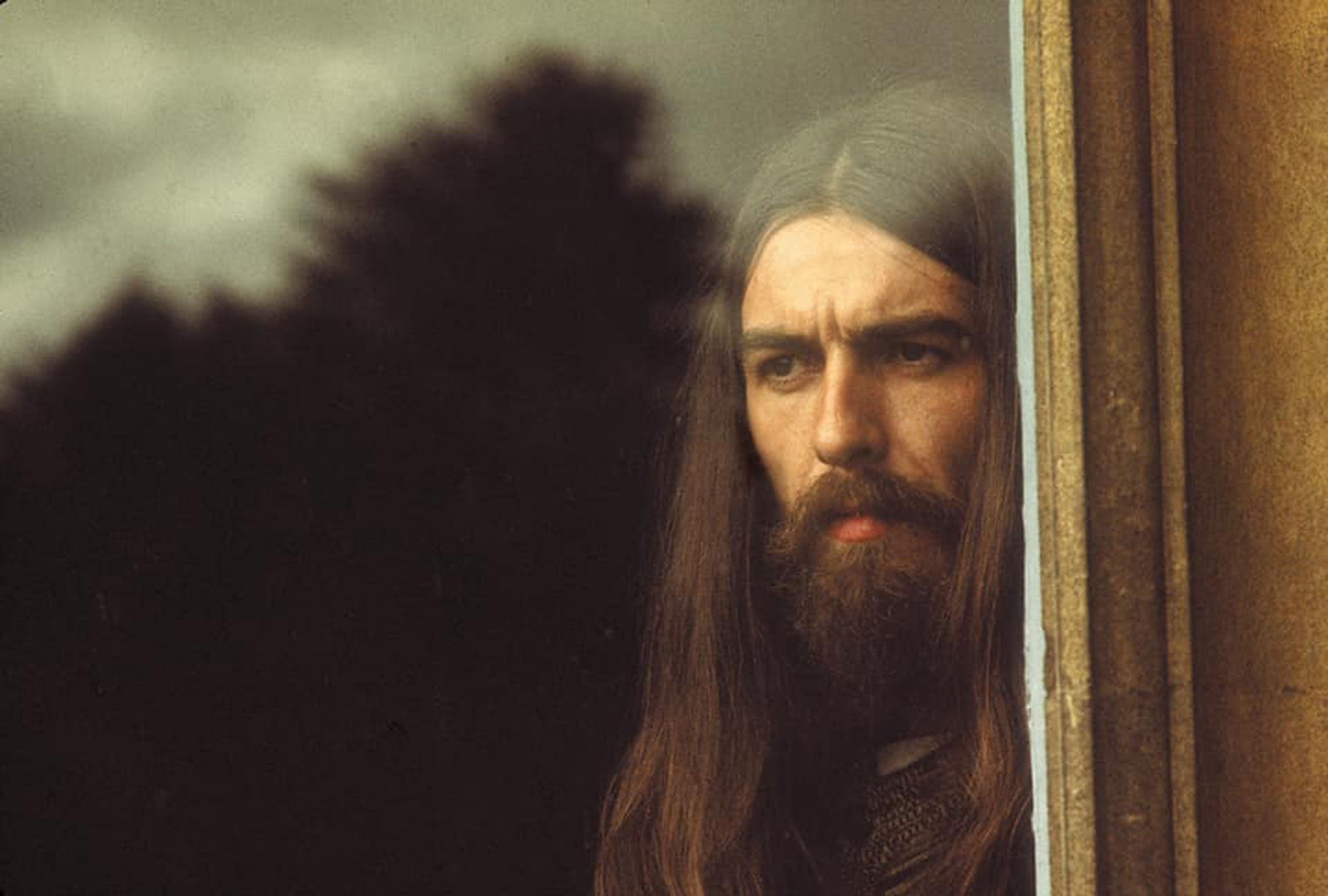 George Harrison: o guitarrista que influencia gerações completaria