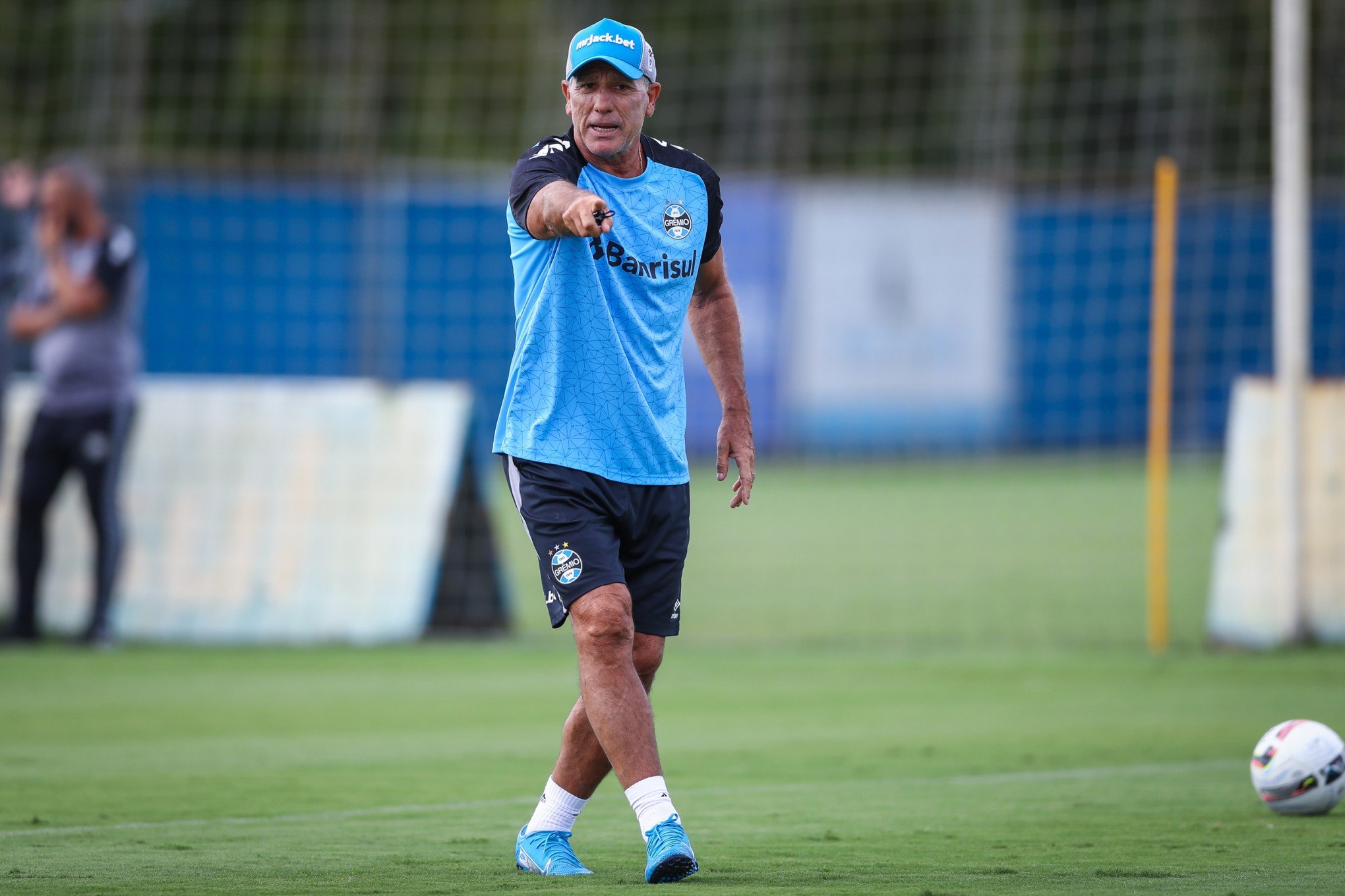 Portaluppi retorna e finaliza preparação do Grêmio para enfrentar o Noia