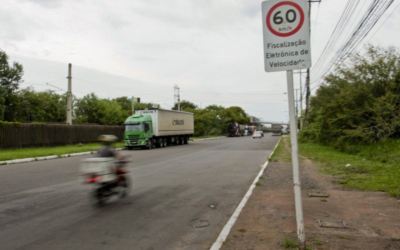 Desrespeito nas vias de Canoas preocupa autoridades