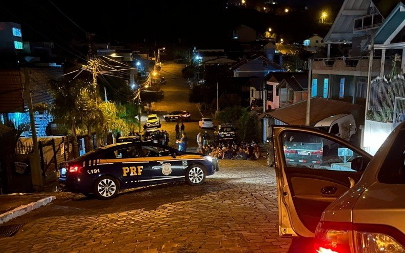 Mais de cem trabalhadores são resgatados em situação análogo à escravidão na Serra gaúcha | abc+