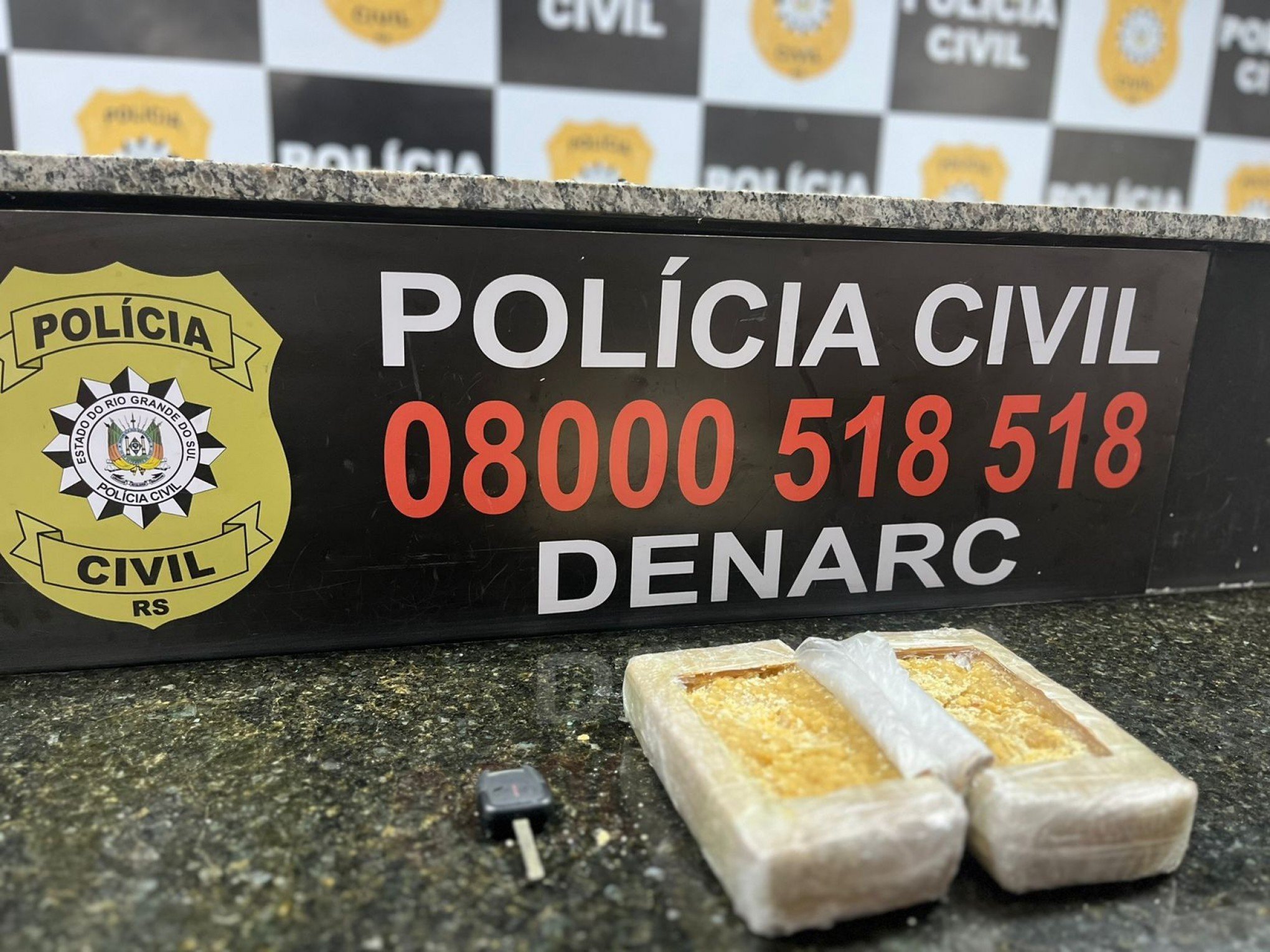 Motorista de aplicativos é presa com dois quilos de crack em São Leopoldo