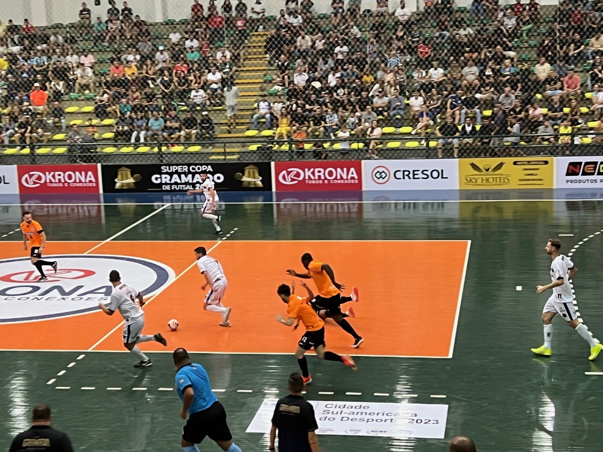 Super Copa Gramado de Futsal tem goleadas na rodada de abertura da competição