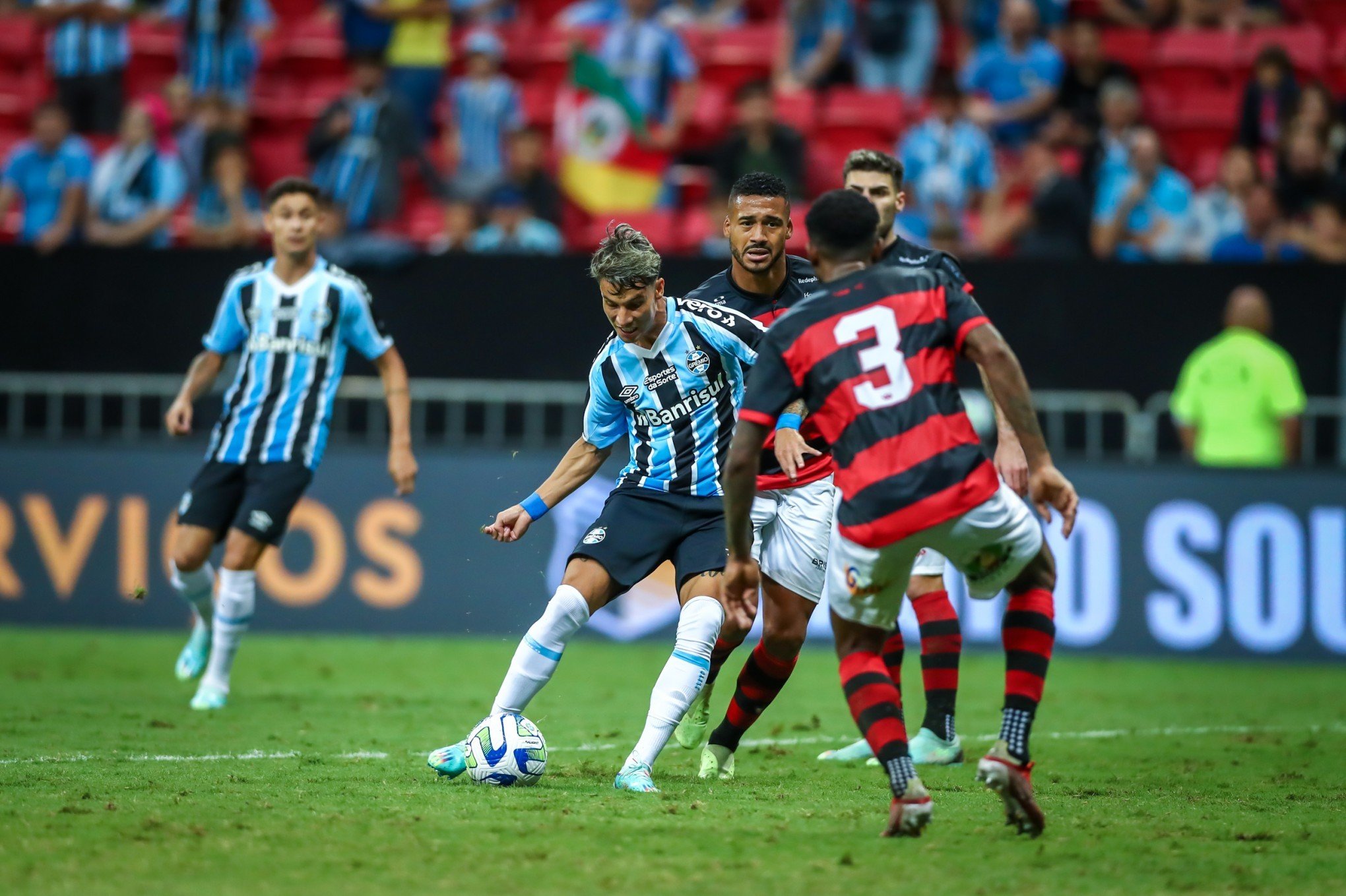 Após avançar na Copa do Brasil, Tricolor concentra forças para o Gre-Nal