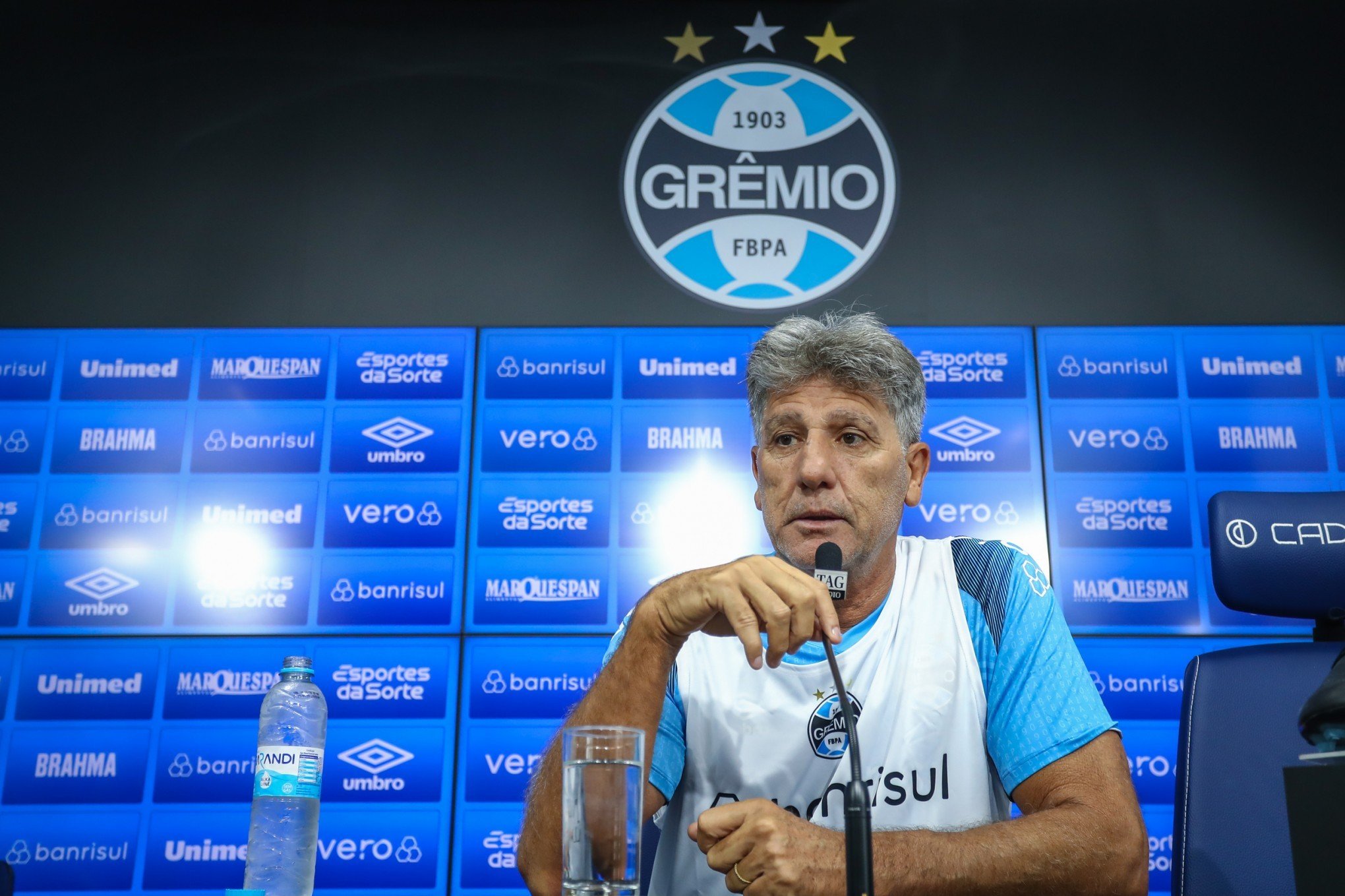 Renato diz que ‘Suárez engrandece o Grêmio’ e faz mistério para o Gre-Nal