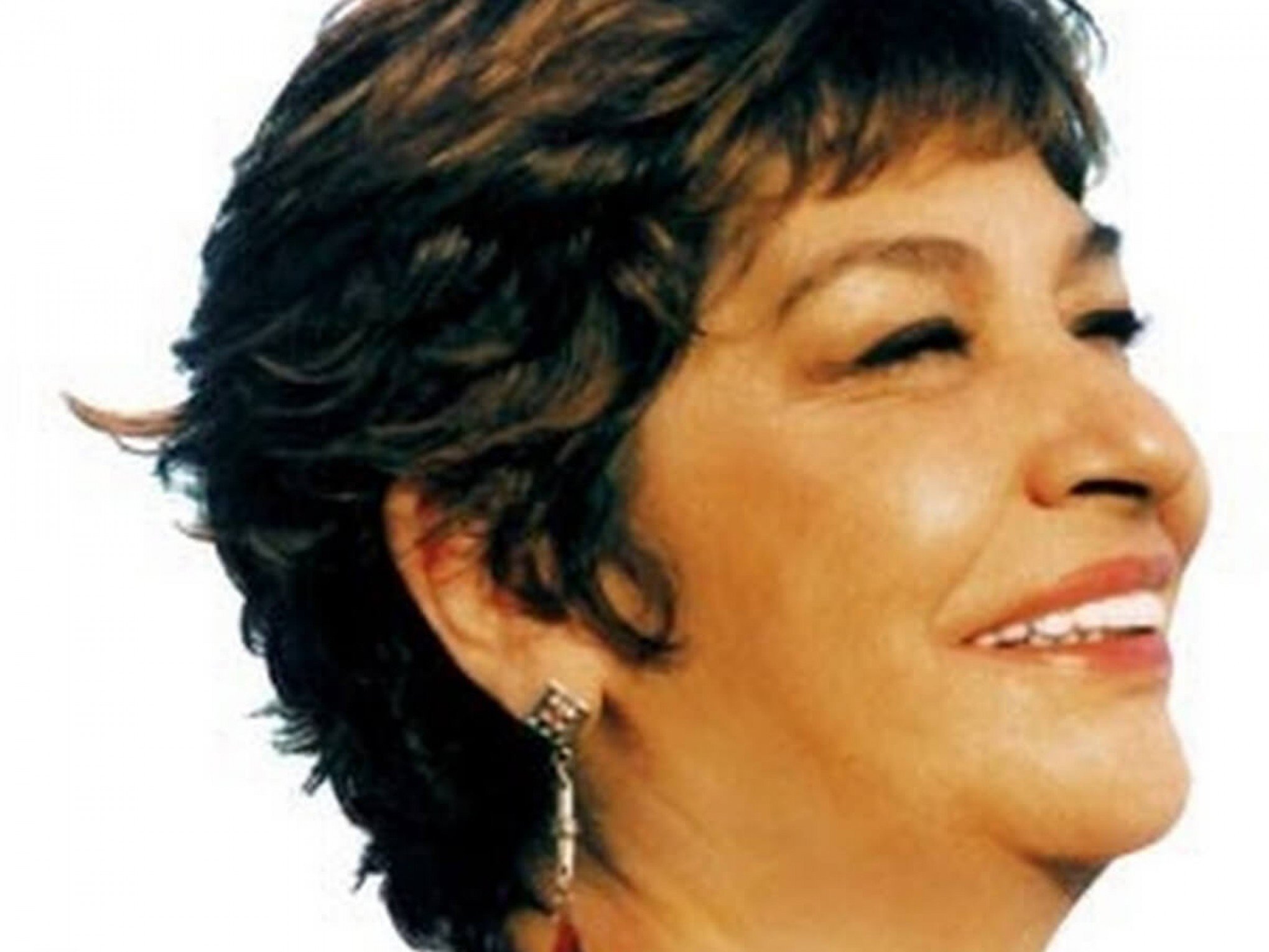 Morre a cantora e compositora Sueli Costa