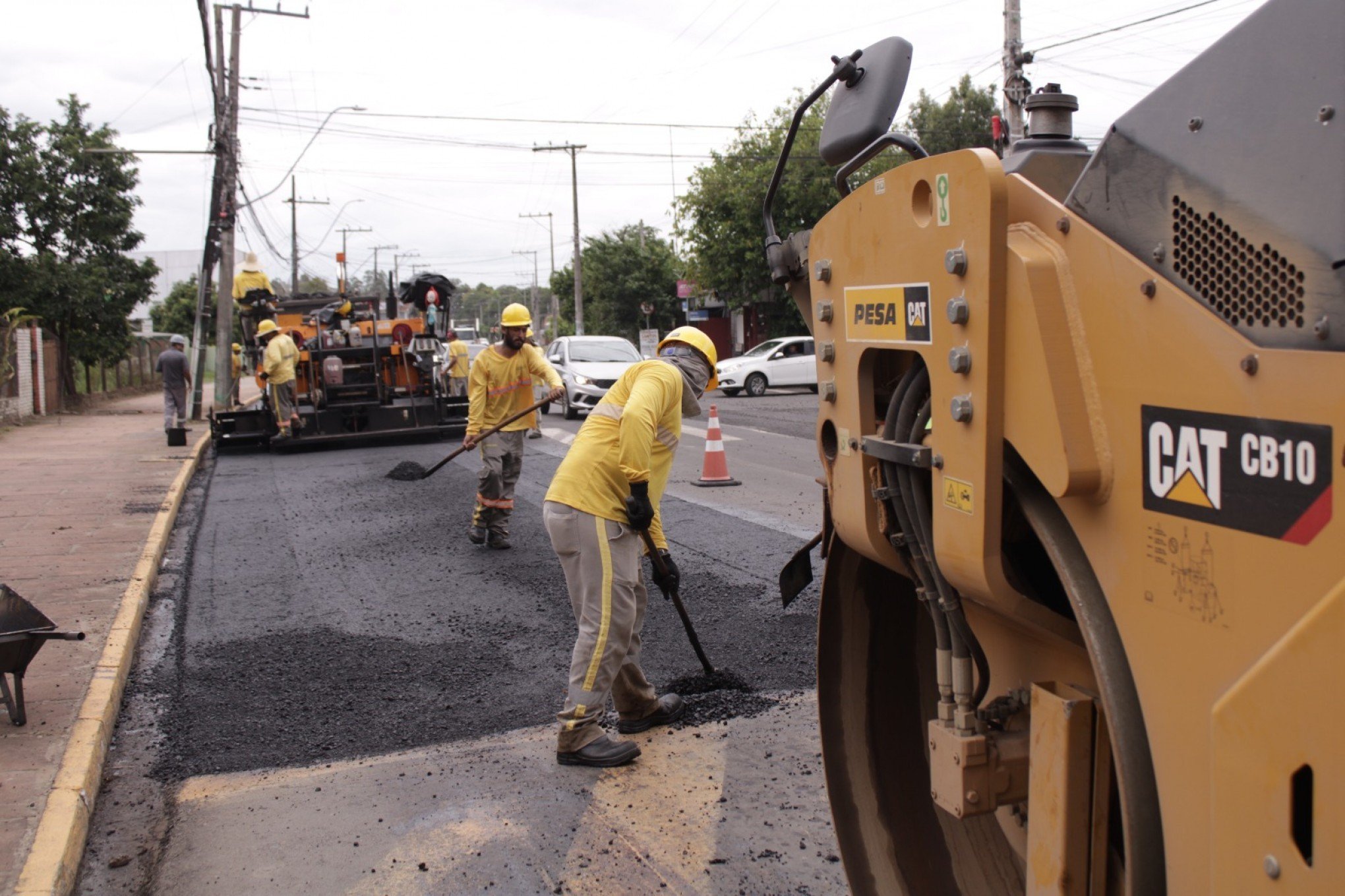 Obras do ‘Pavimenta São Léo’ devem ser concluídas nesta segunda-feira na Avenida Feitoria